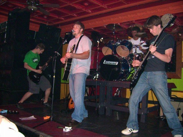 ReverbNation profile picture for @captured
