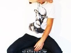 ReverbNation profile picture for @meuble