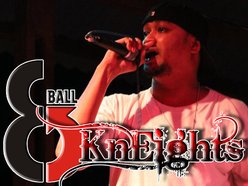 8 Ball KnEights