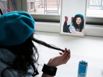 Mihaela Trifu ("MONA")