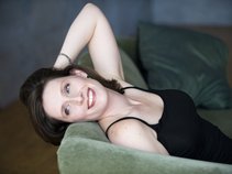 Edie Carey