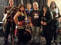 Retro69 Woodstock Revival