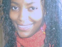 Kaivia Black