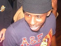 Seany B™