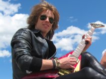 Dave Leon Wichael