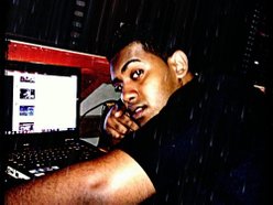 DJ TONEZ