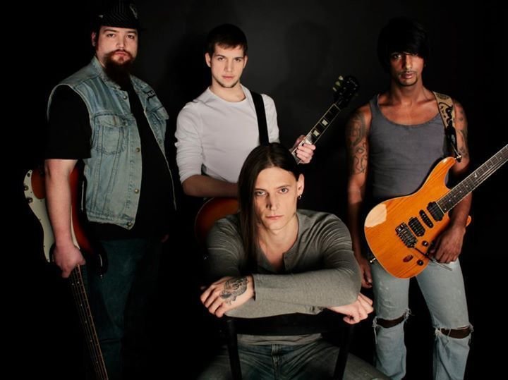 ReverbNation profile picture for @crevasse