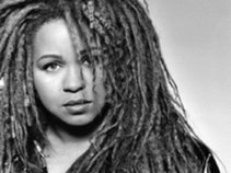 Rosie Gaines