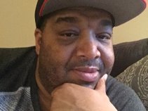 Shamik Jones