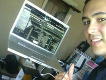 Dj SKIDDLES