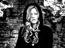 Kristen Cothron & The Darkside