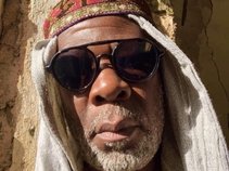 Derick washington Rose