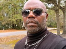 Tyrus2k-Songwriter,singer