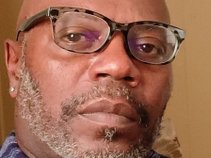 Tyrus2k-Songwriter,singer