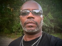 Tyrus2k-Songwriter,singer