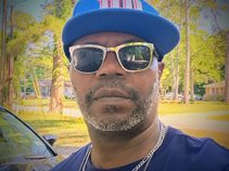 Tyrus2k-Songwriter,singer