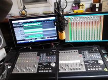 THE LENNONGRADe MARCHING BAND