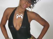 Akena J