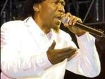 Aton Ellis