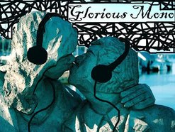 Glorious Mono
