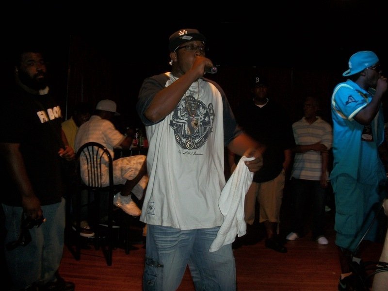 ReverbNation profile picture for @donuts