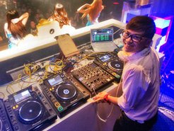 Image for DJ Reaz:on