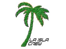 La Isla Crew