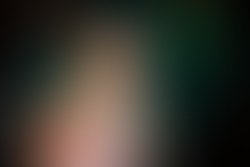 1366587453 kristen smiling uptown