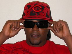 ReverbNation profile picture for @alamo
