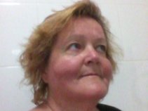 Sonia F Stevens