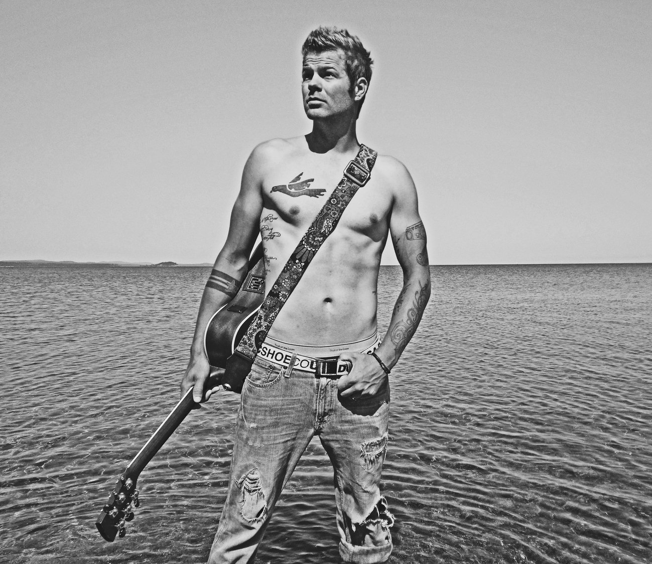 1352425930_Shirtless1.jpg?