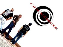 CRACK CIRCLE