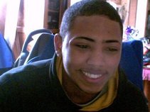 Jayy R