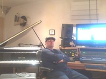 Tony Campbell