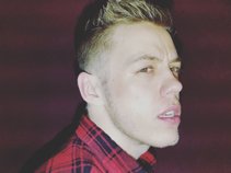 Alex Xander