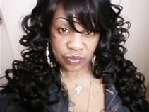 Official Page  ~ V.I. Peach ~ That Rare Female™