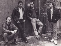 THE DETONATORS