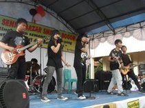 Nine One One (911) Rock Emergency