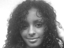 Nicque Marina Robinson