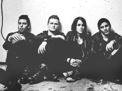 Frankie Whyte And The Dead Idols