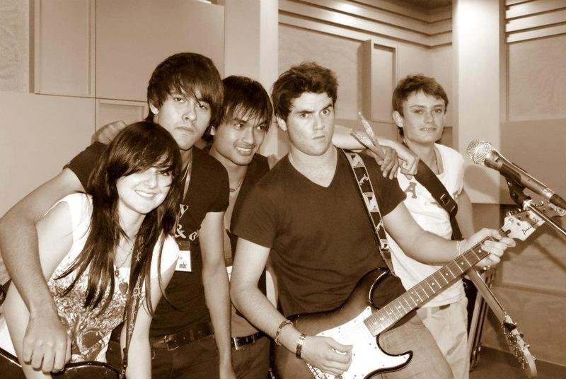 ReverbNation profile picture for @escaped