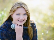 Lexie T