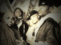 Royal Life Family King Team