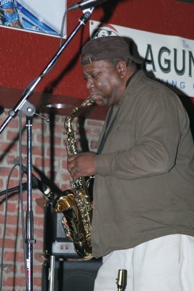 Tootsweet Saxman | ReverbNation