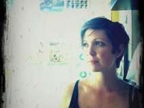 Daphne Lee Martin & Raise the Rent