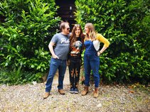 Dove & Boweevil Band