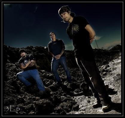 ReverbNation profile picture for @deafening