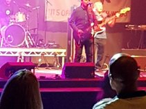 Steve Thompson & The Incidents