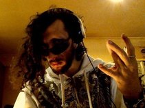 conoussier x  a.k.a con_x ,mr_cnx ,cnx