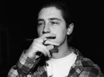 g.minus of Prolific Minds